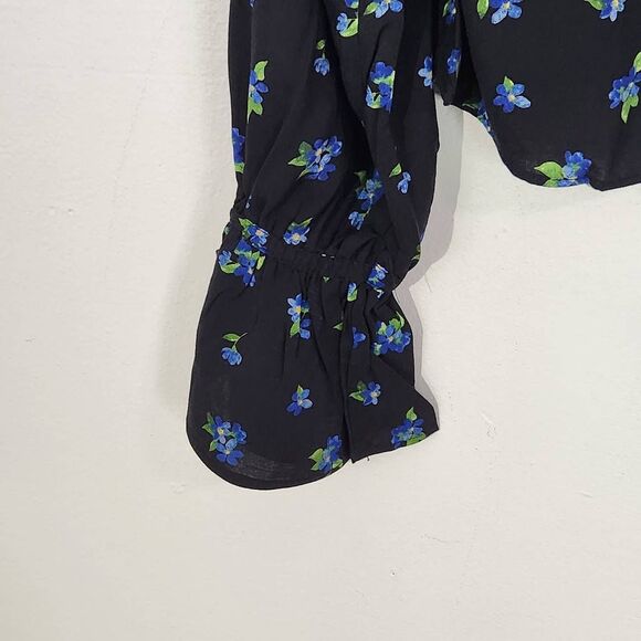 WeWoreWhat Black Floral Cropped Blouse NWT Size Large Boho Floral Blouse - Picture 4 of 10